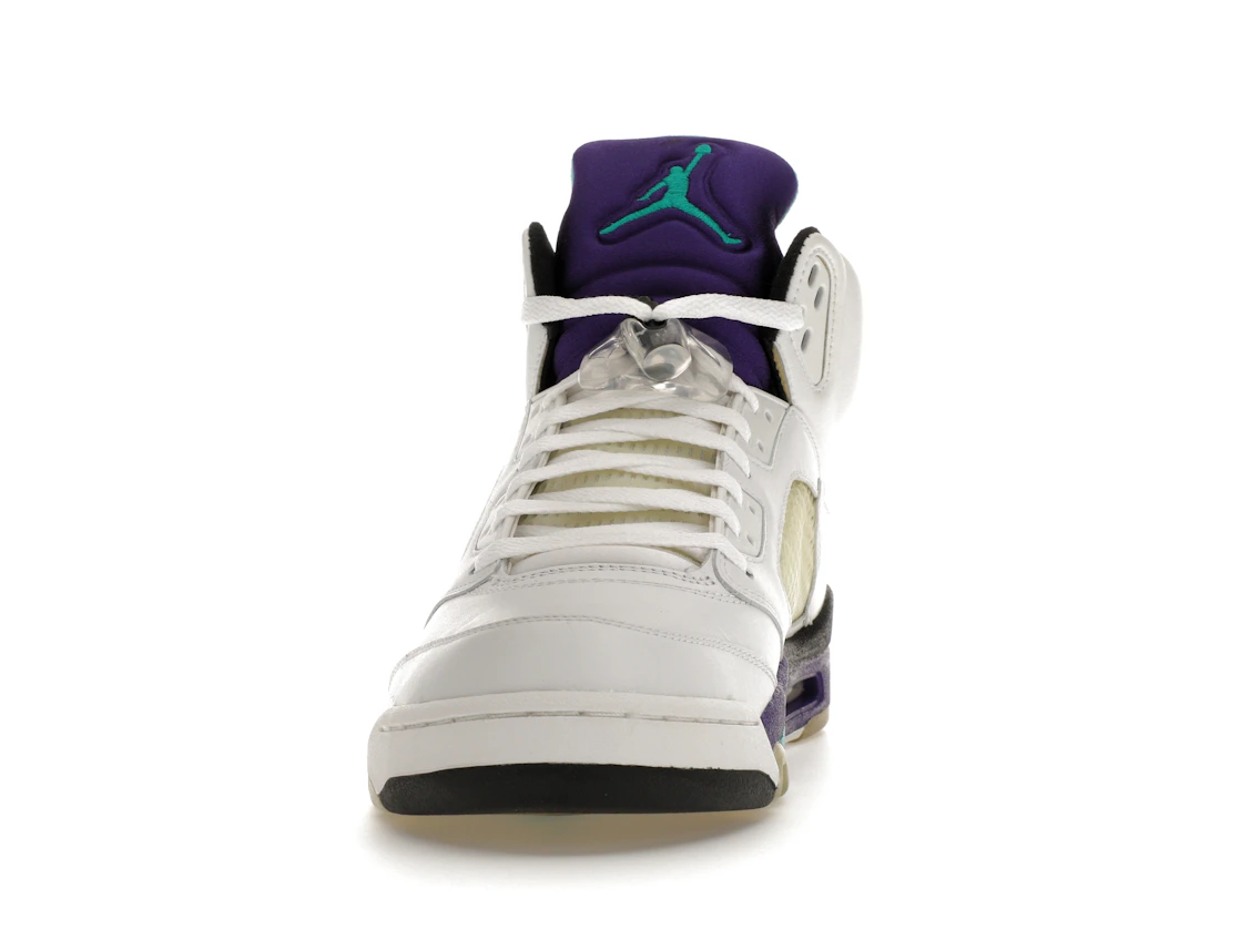 Vue 11 de Jordan 5 Retro Grape (2006)