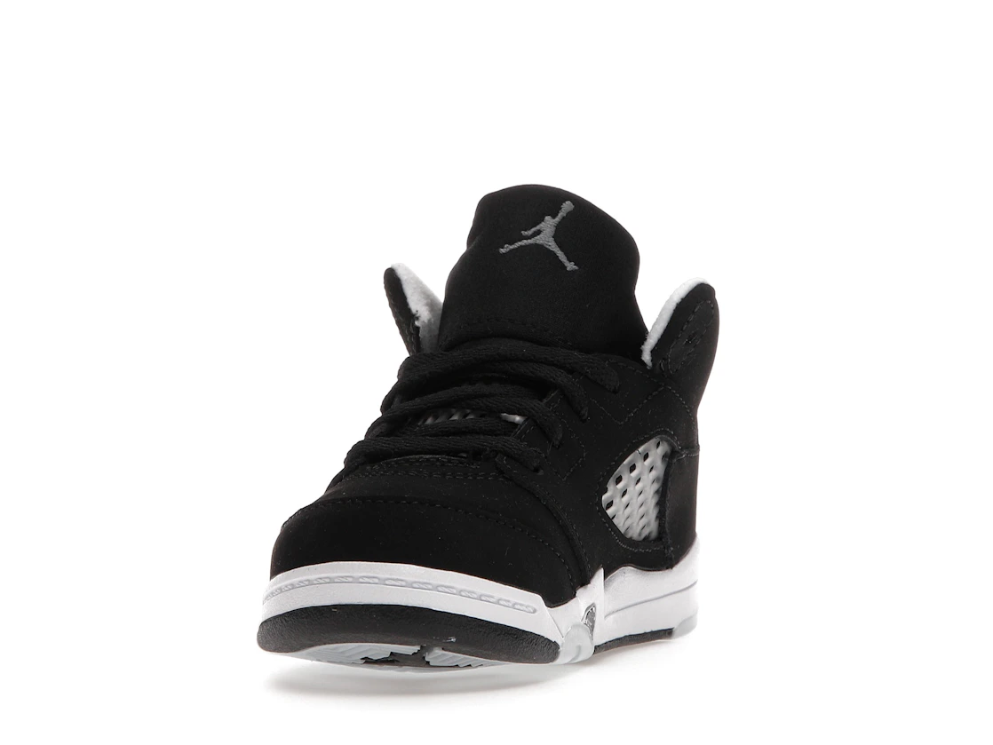 Vue 12 de Jordan 5 Retro Moonlight (2021) (TD)