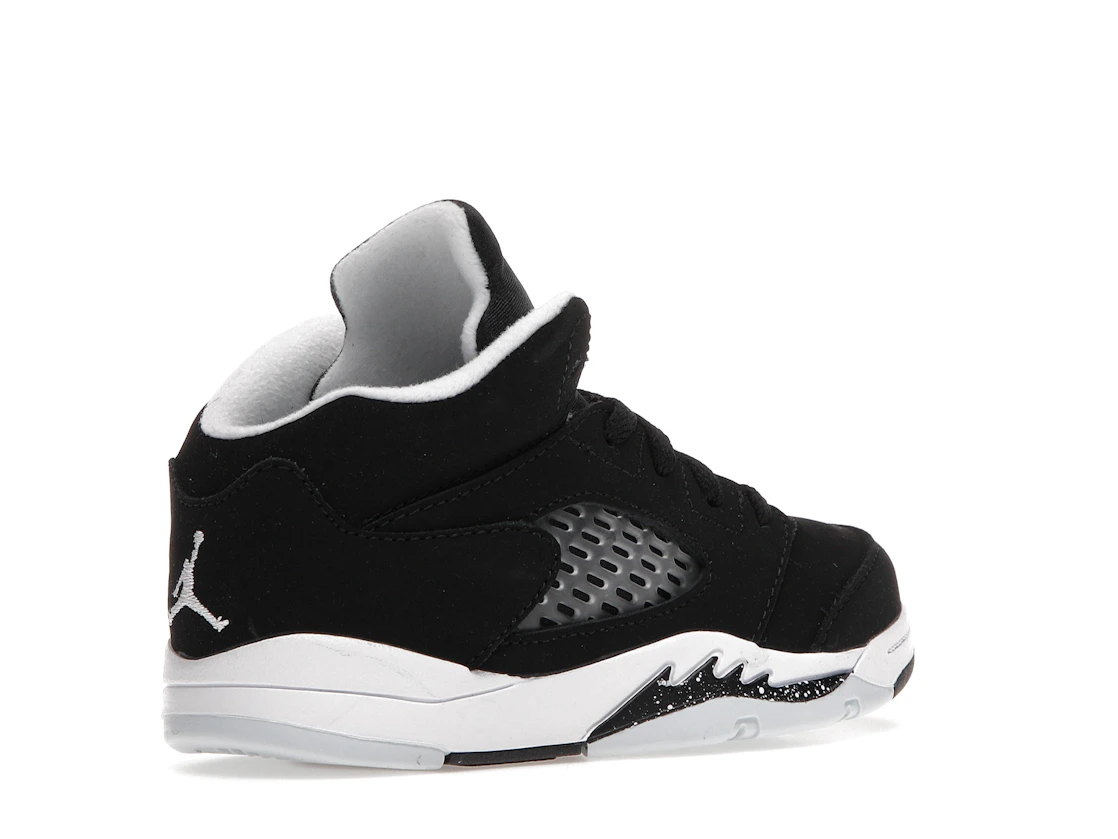 Vue 33 de Jordan 5 Retro Moonlight (2021) (TD)