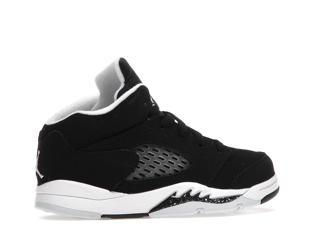 Vue 35 de Jordan 5 Retro Moonlight (2021) (TD)