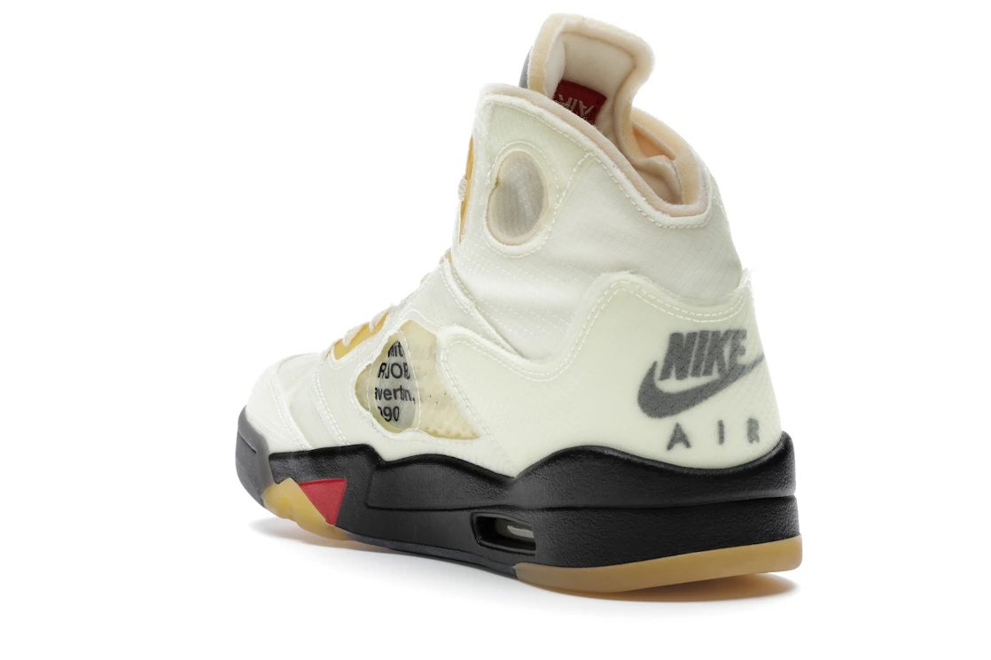 Vue 25 de Jordan 5 Retro Off-White Sail