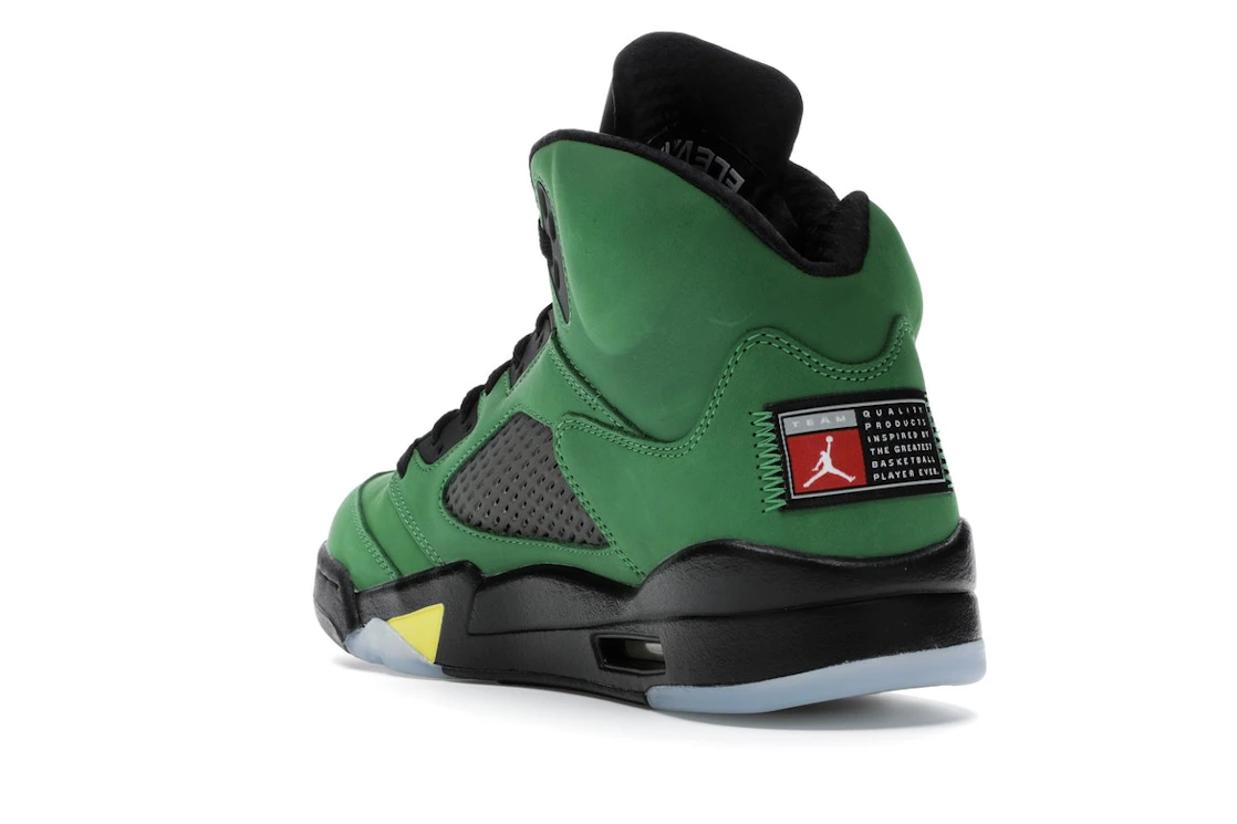 Vue 25 de Jordan 5 Retro SE Oregon