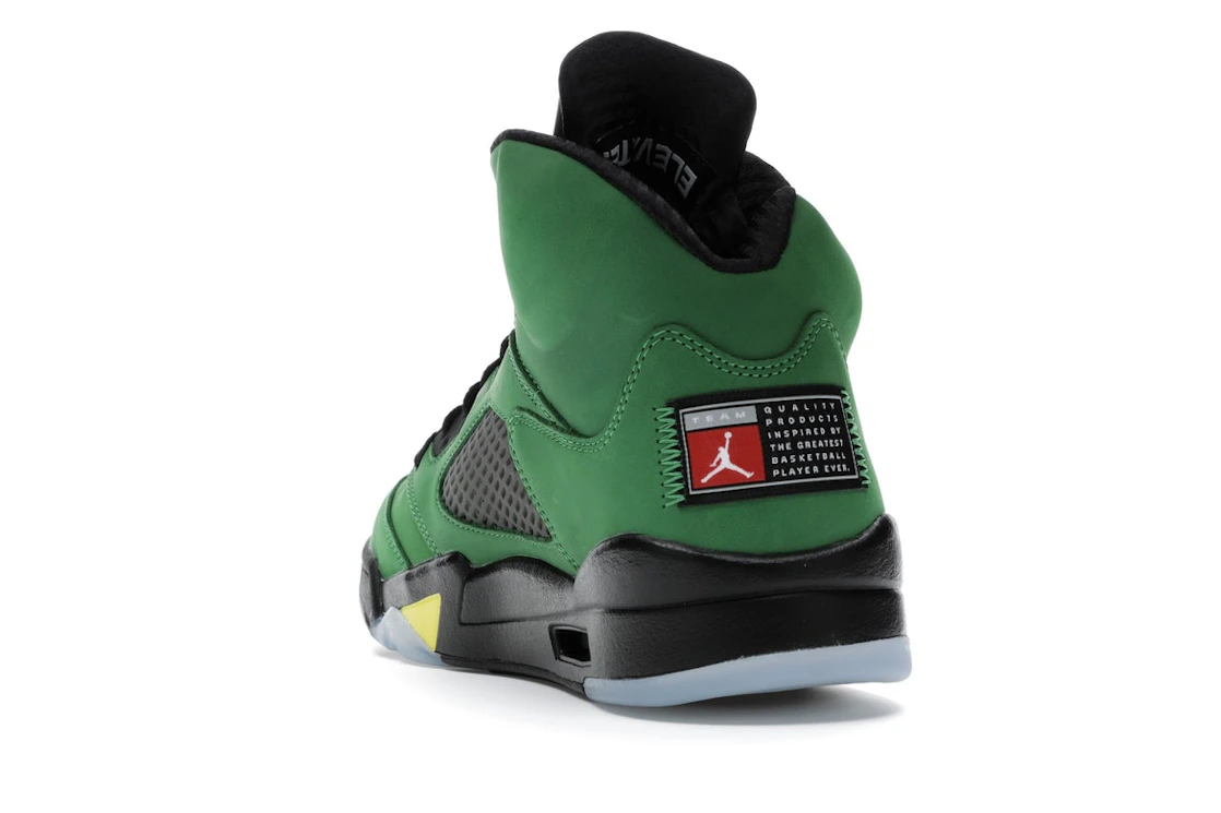 Vue 26 de Jordan 5 Retro SE Oregon