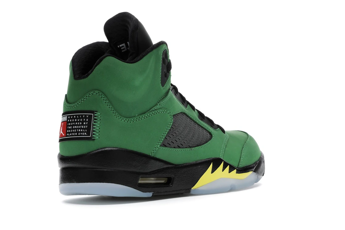 Vue 32 de Jordan 5 Retro SE Oregon