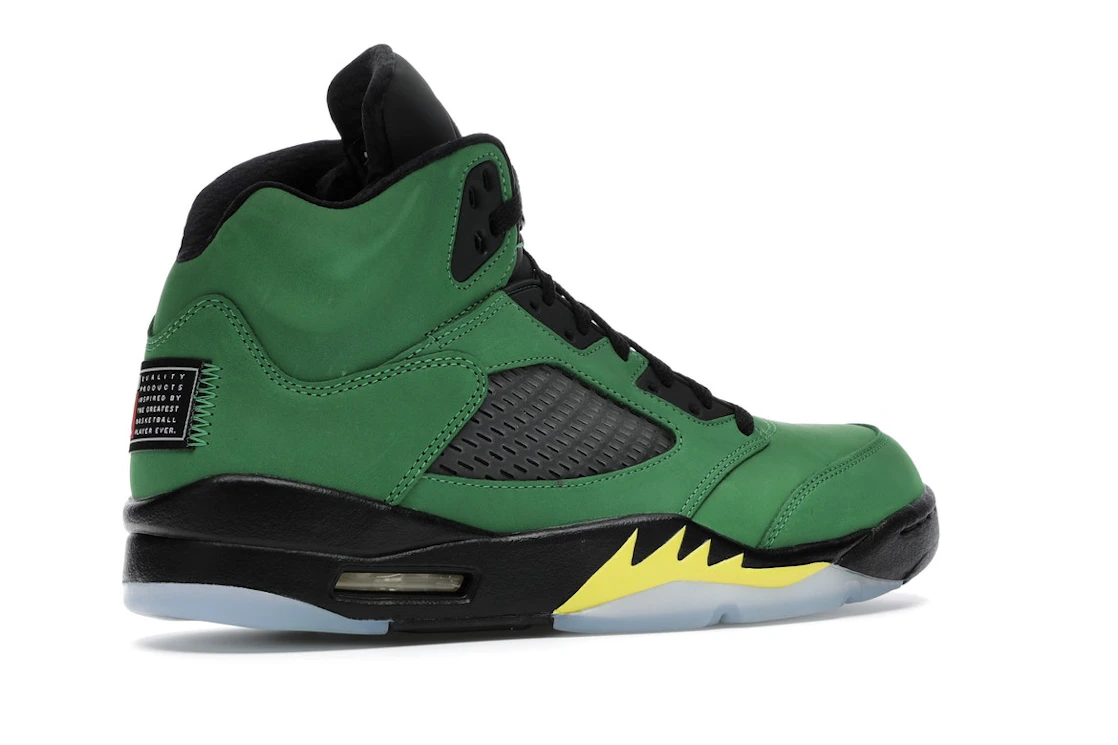 Vue 34 de Jordan 5 Retro SE Oregon