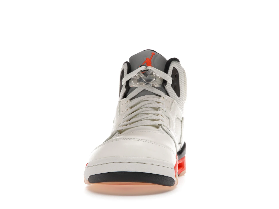 Vue 11 de Jordan 5 Retro Shattered Backboard