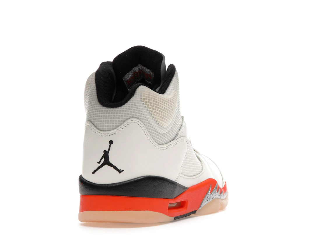Vue 30 de Jordan 5 Retro Shattered Backboard
