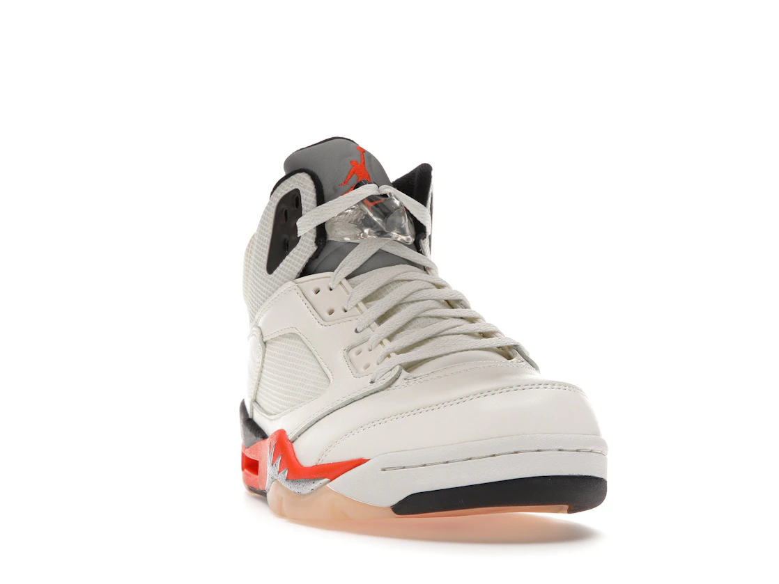 Vue 8 de Jordan 5 Retro Shattered Backboard