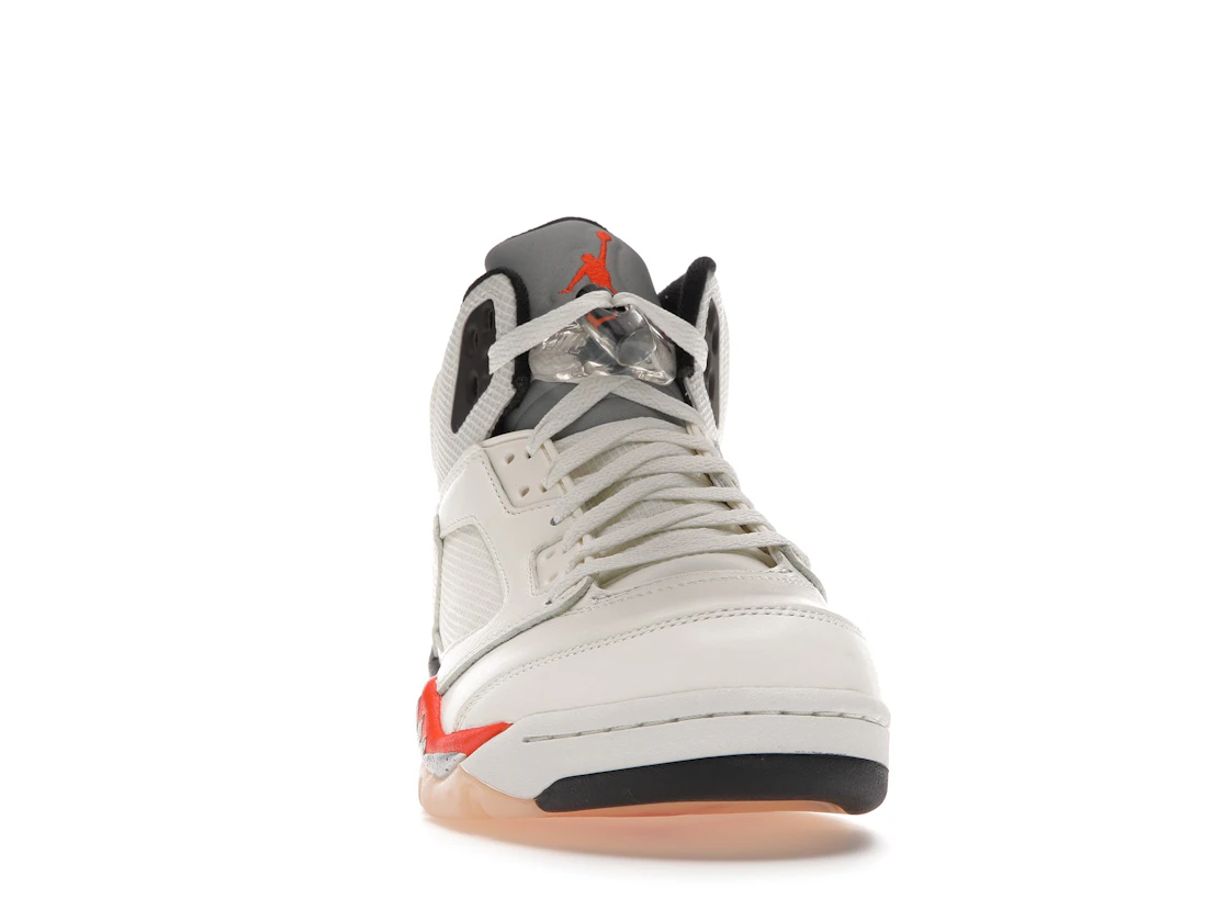 Vue 9 de Jordan 5 Retro Shattered Backboard