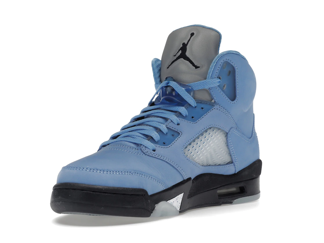 Vue 14 de Jordan 5 Retro UNC University Blue