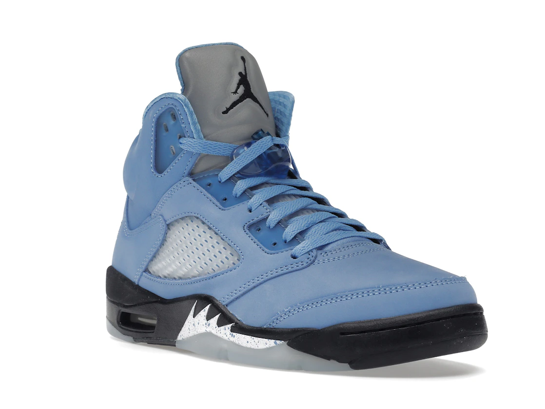 Vue 6 de Jordan 5 Retro UNC University Blue