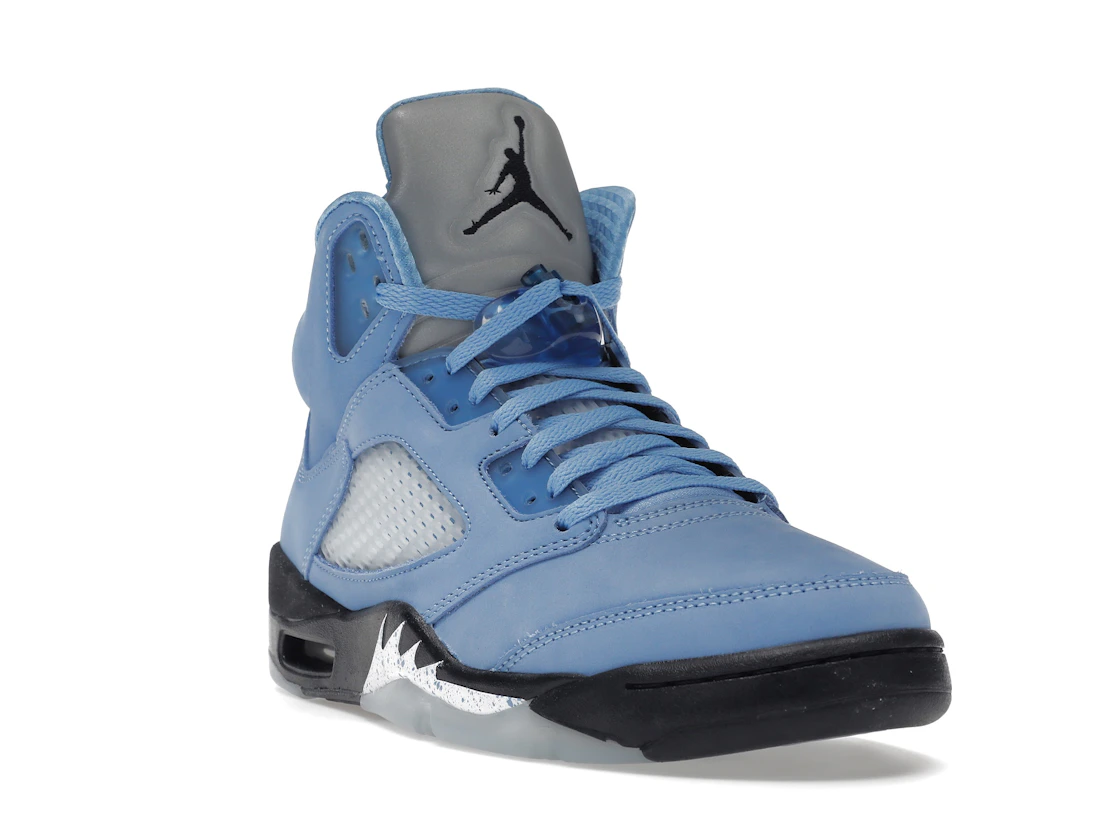 Vue 7 de Jordan 5 Retro UNC University Blue
