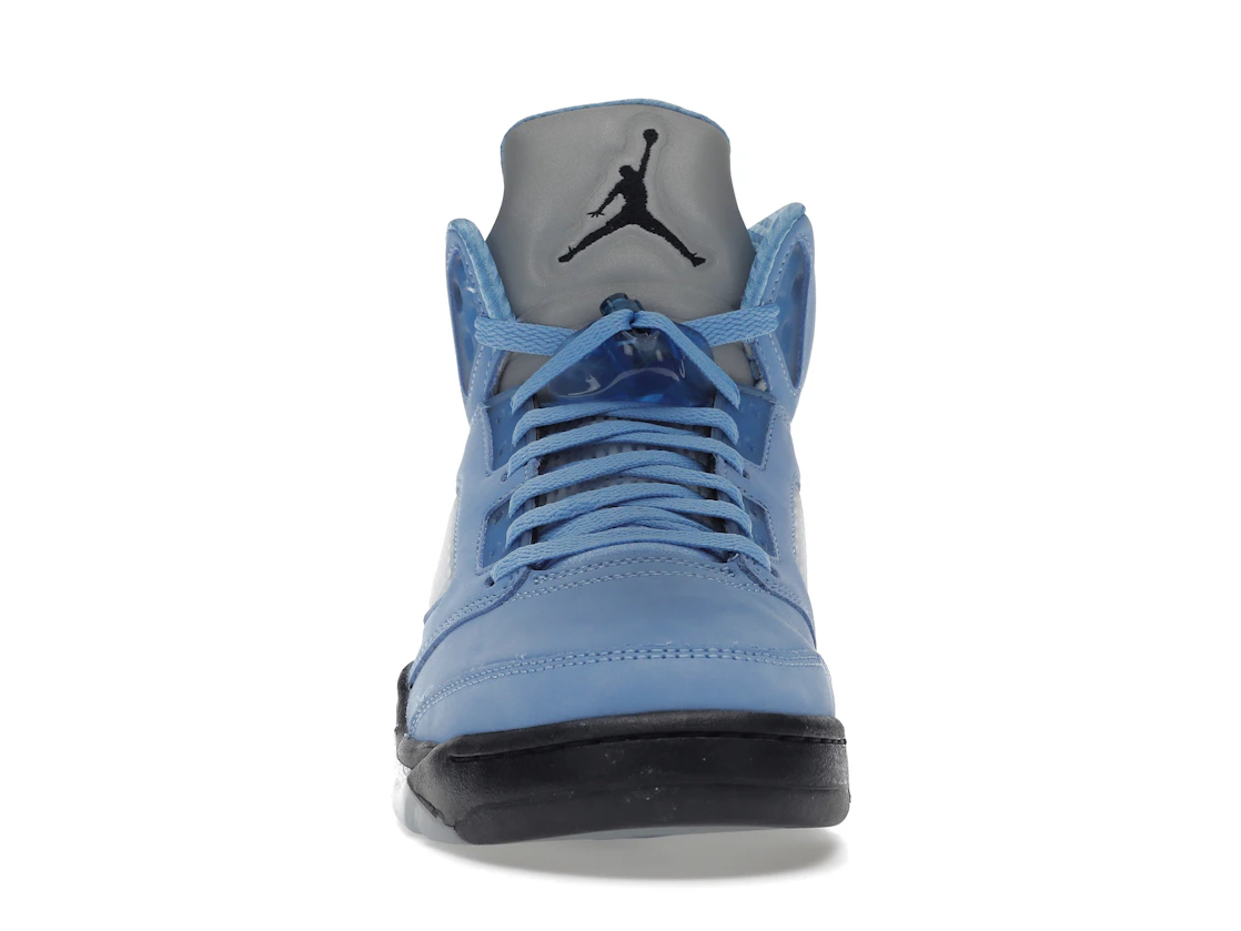 Vue 10 de Jordan 5 Retro UNC University Blue