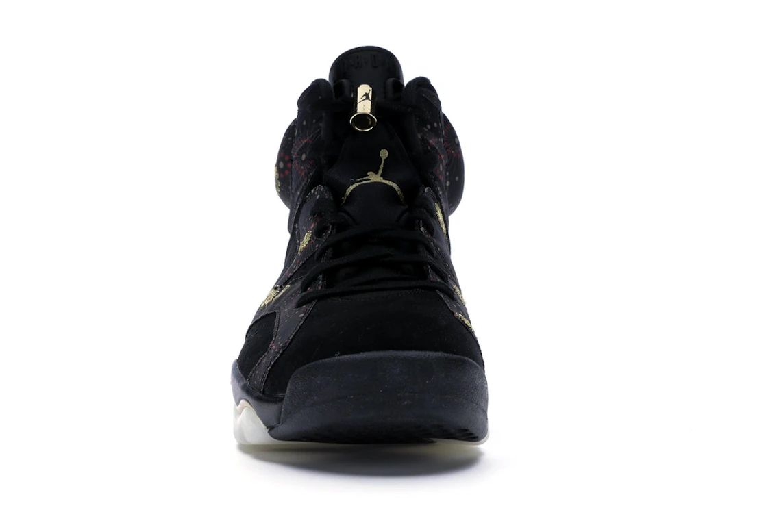 Vue 10 de Jordan 6 Retro Chinese New Year (2018)