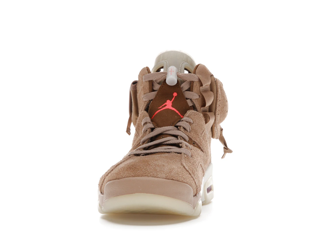 Vue 11 de Jordan 6 Retro Travis Scott British Khaki