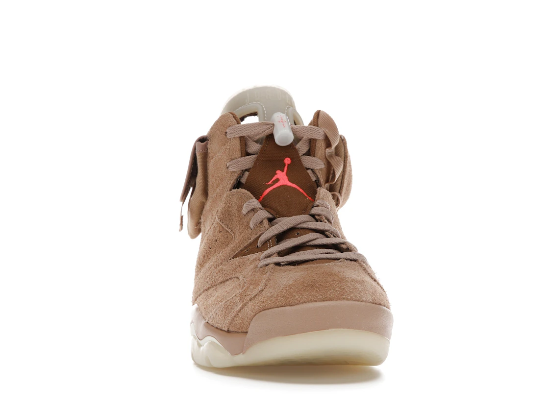 Vue 9 de Jordan 6 Retro Travis Scott British Khaki