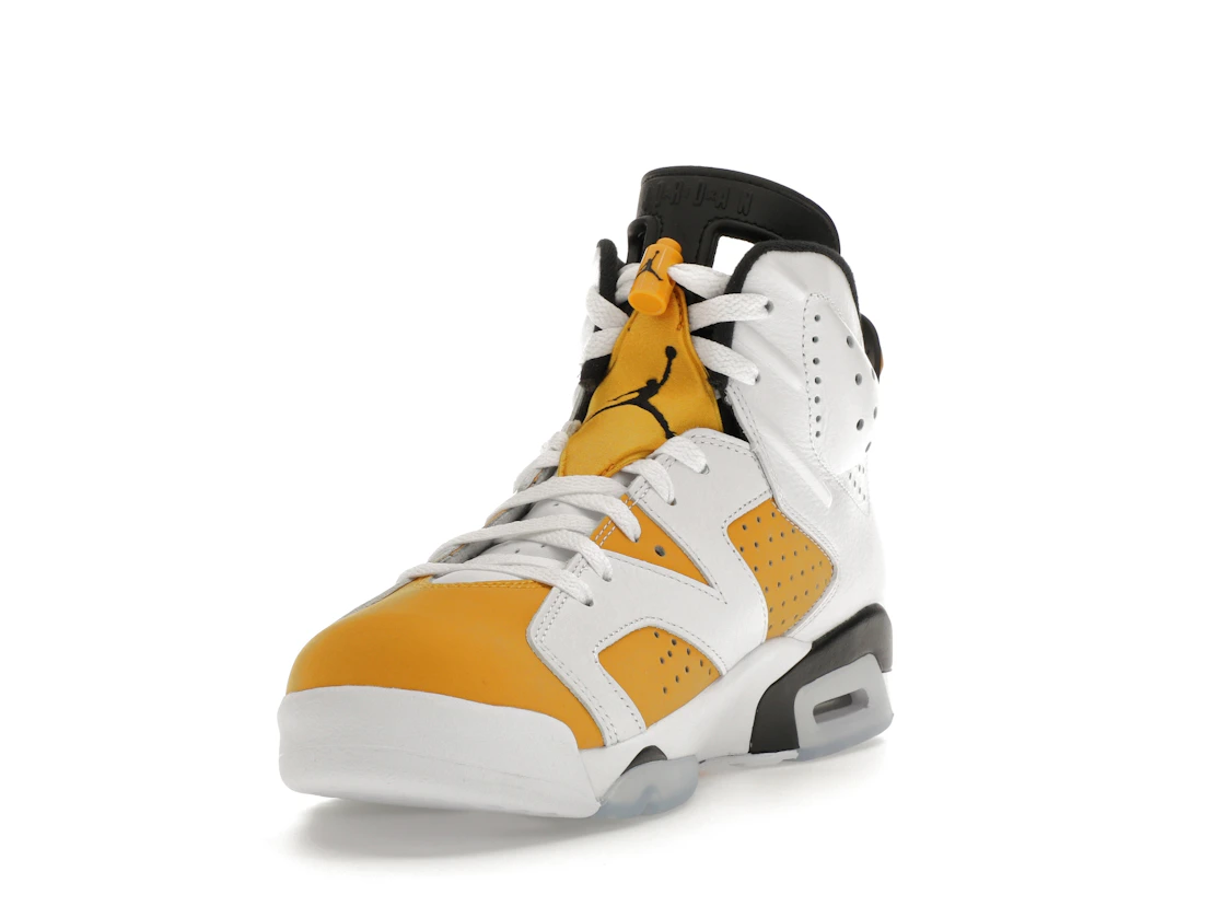 Vue 13 de Jordan 6 Retro Yellow Ochre