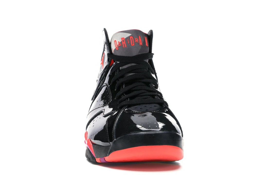 Vue 9 de Jordan 7 Retro Black Patent 
