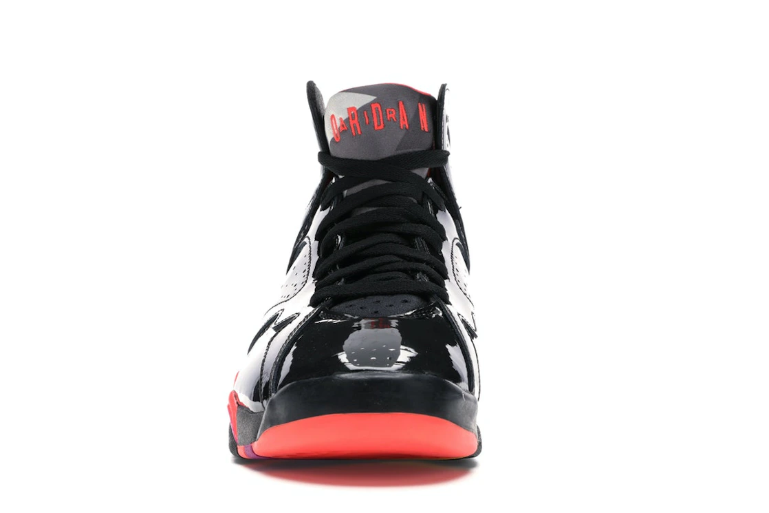 Vue 10 de Jordan 7 Retro Black Patent 