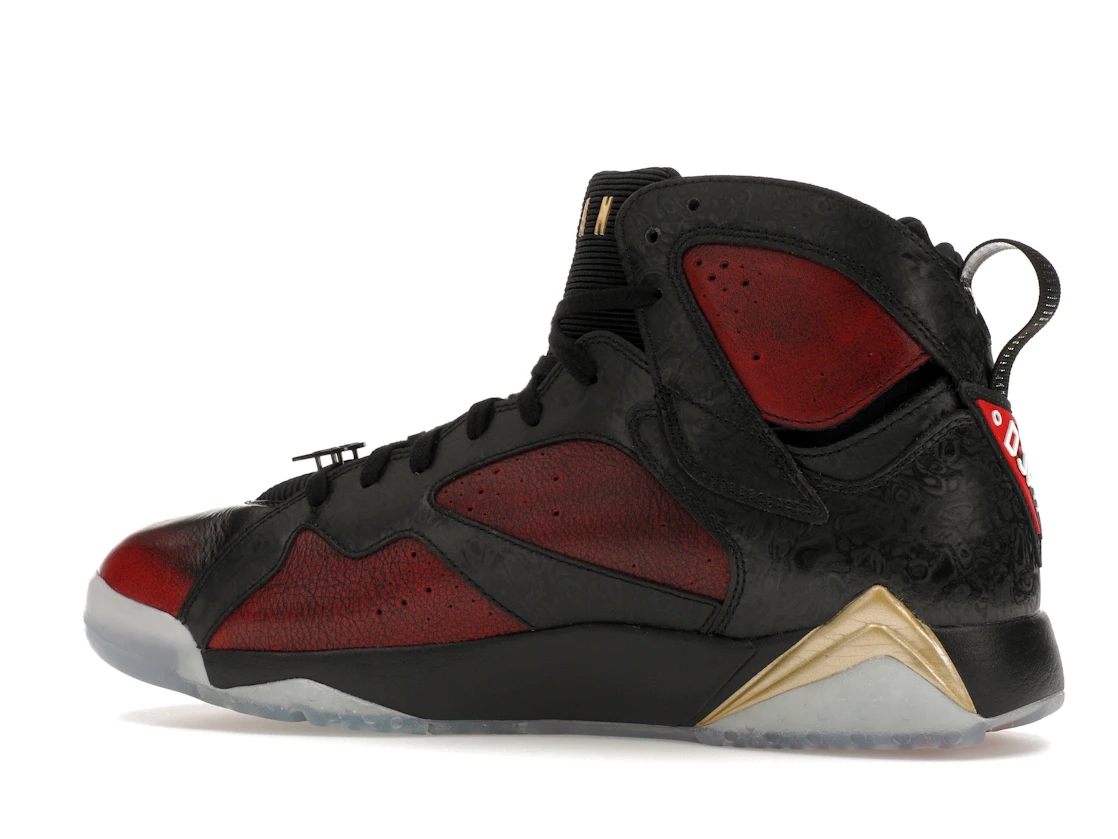 Vue 21 de Jordan 7 Retro Doernbecher