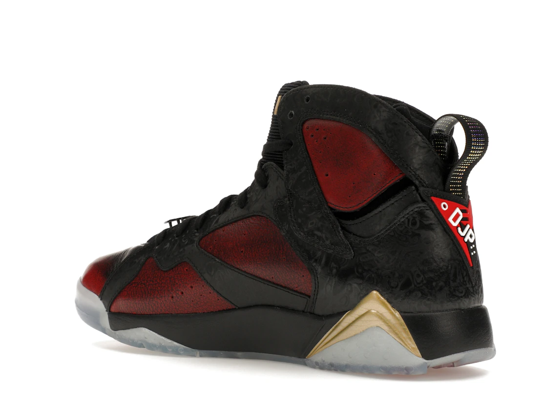 Vue 23 de Jordan 7 Retro Doernbecher