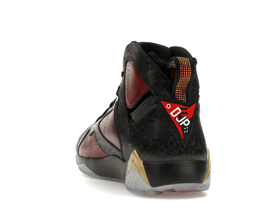 Vue 26 de Jordan 7 Retro Doernbecher