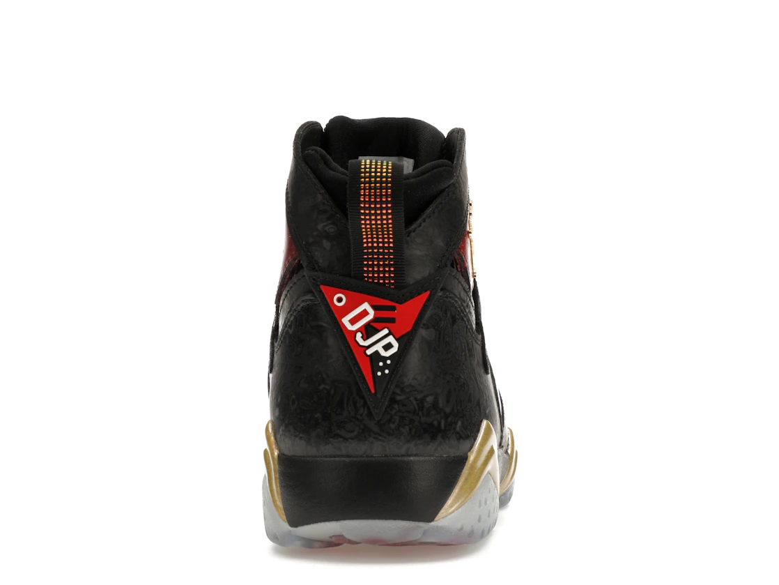 Vue 28 de Jordan 7 Retro Doernbecher