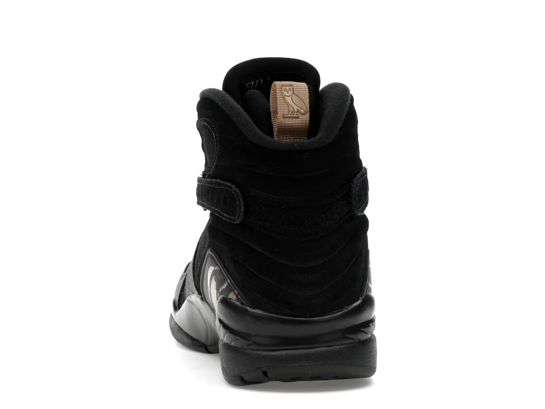 Vue 27 de Jordan 8 Retro OVO Black