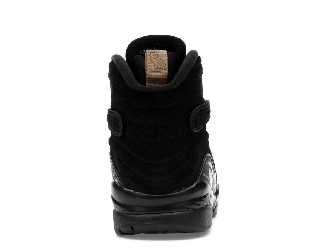 Vue 28 de Jordan 8 Retro OVO Black