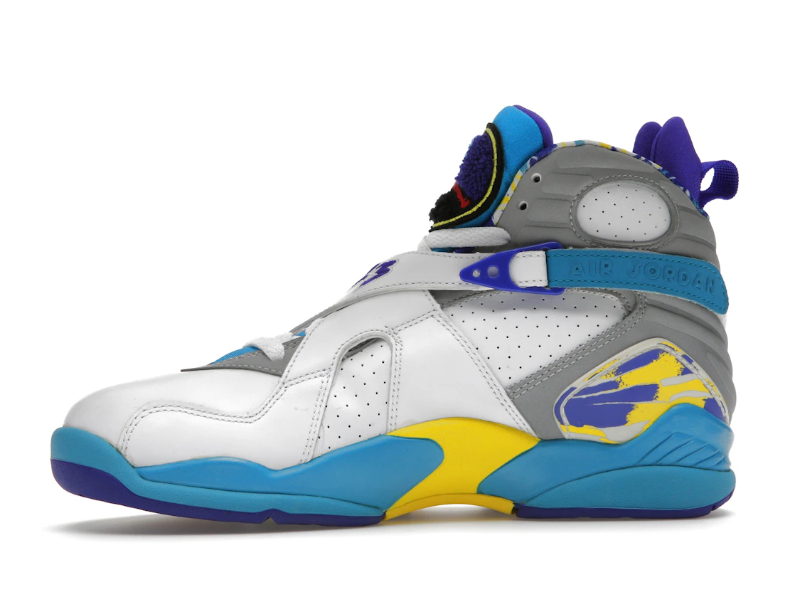 Vue 18 de Jordan 8 Retro White Aqua (2007) 
