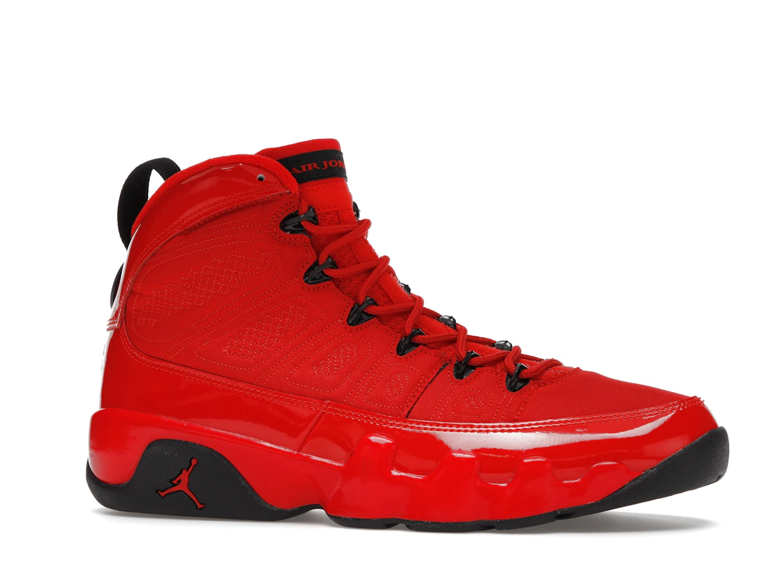 Vue 3 de Jordan 9 Retro Chile Red
