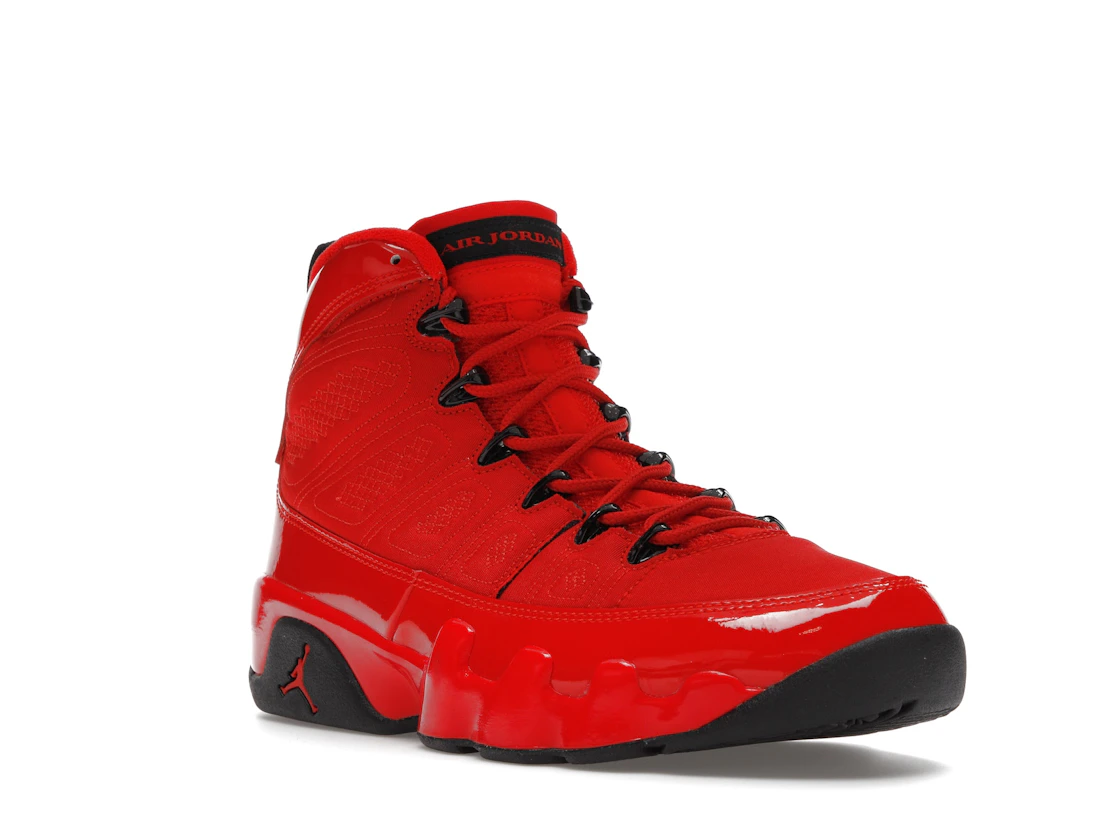 Vue 6 de Jordan 9 Retro Chile Red