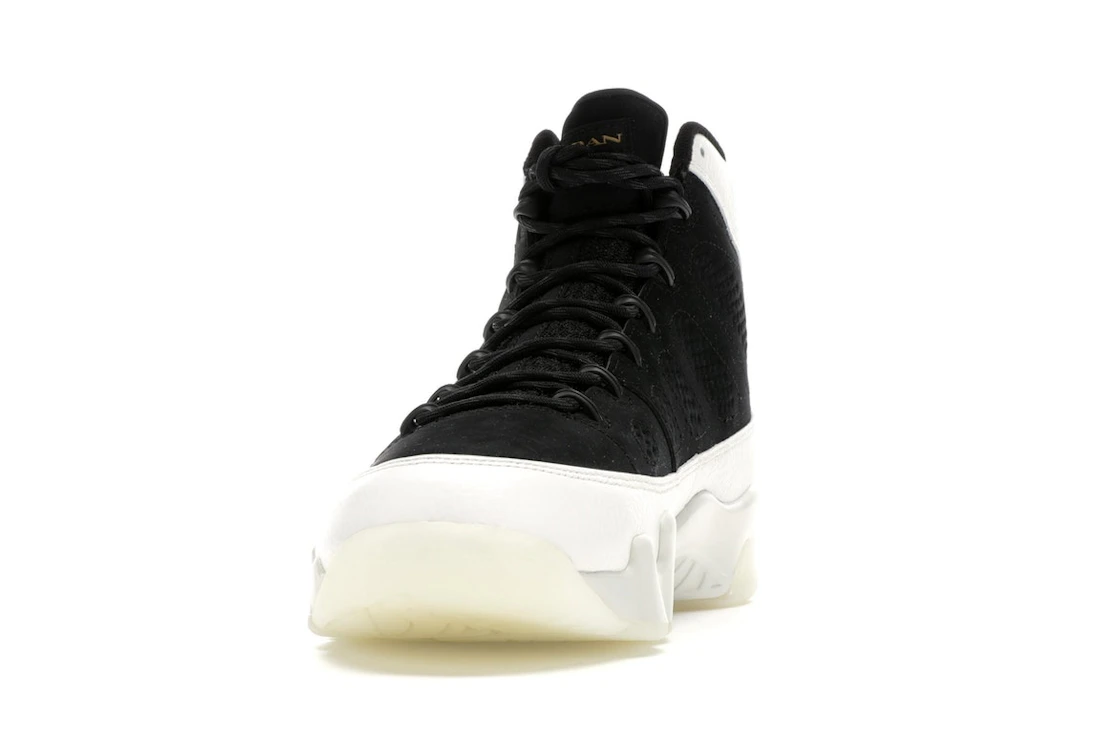 Vue 12 de Jordan 9 Retro City of Flight