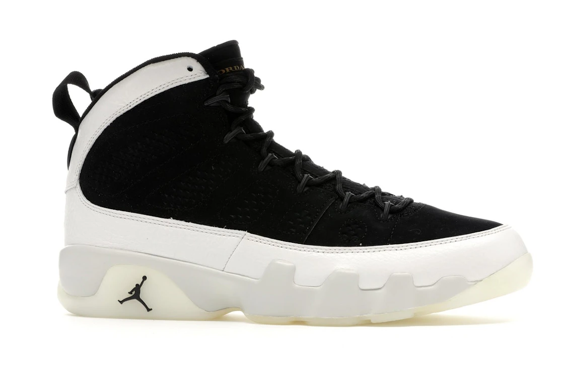 Vue 3 de Jordan 9 Retro City of Flight