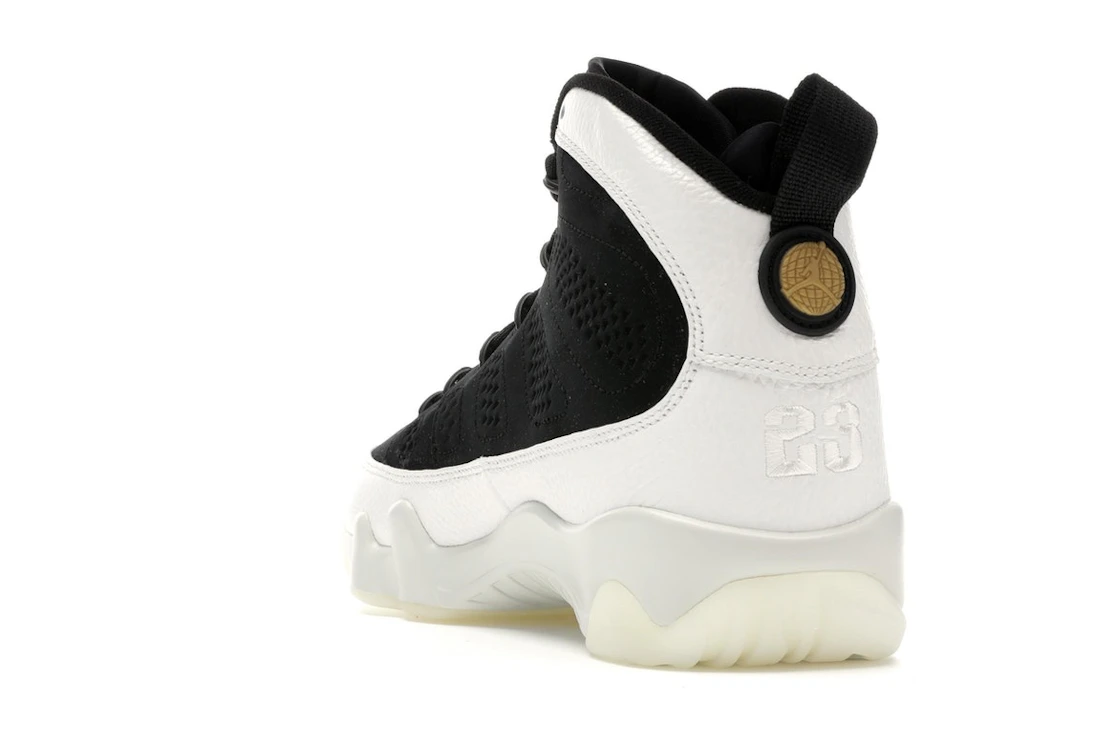 Vue 26 de Jordan 9 Retro City of Flight