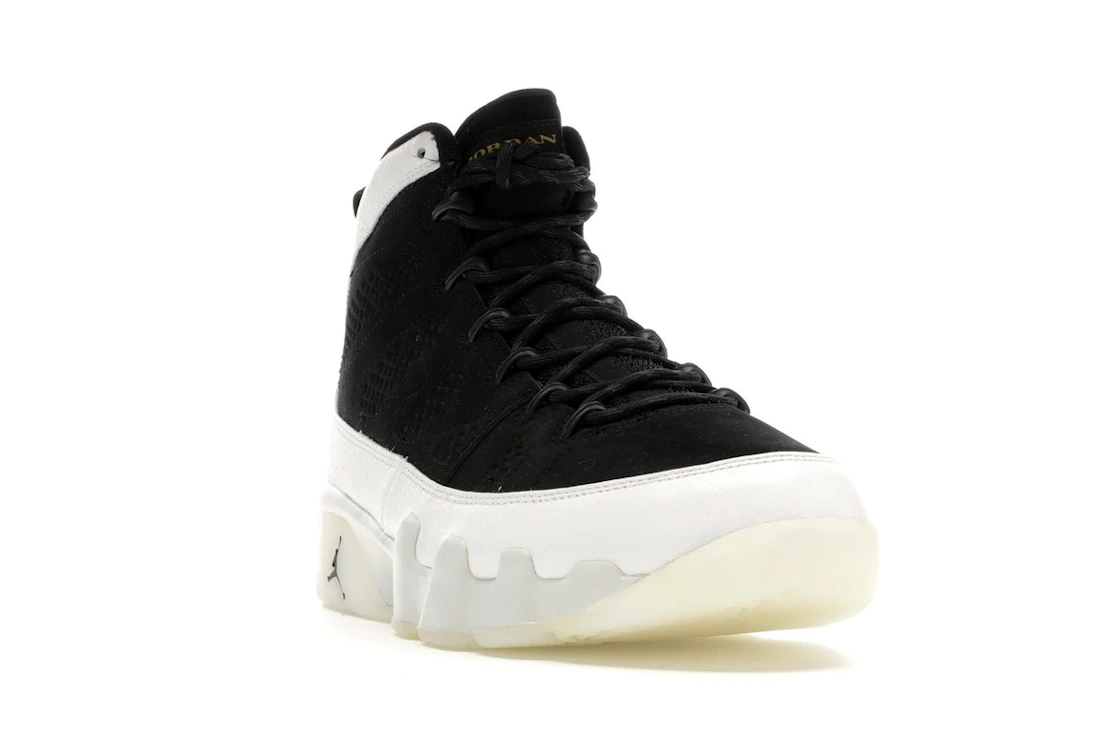 Vue 8 de Jordan 9 Retro City of Flight