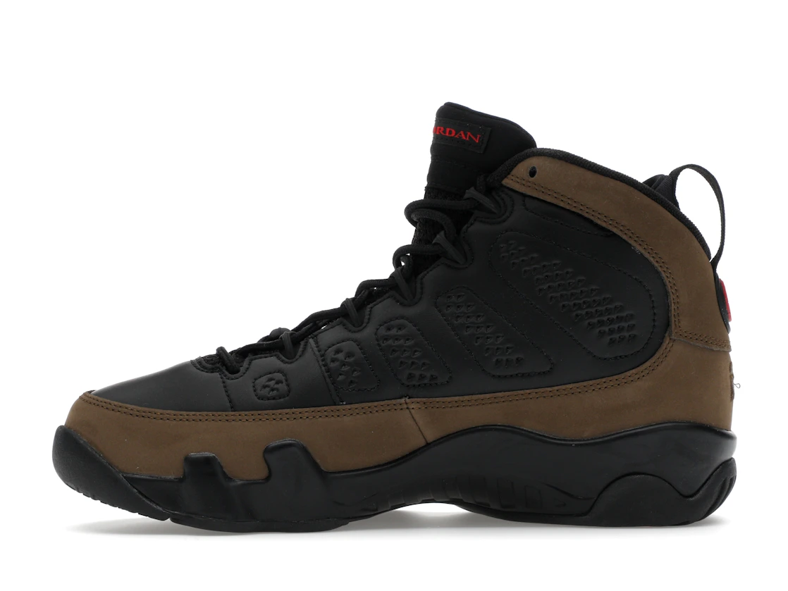 Vue 19 de Jordan 9 Retro Olive (2024) (GS)