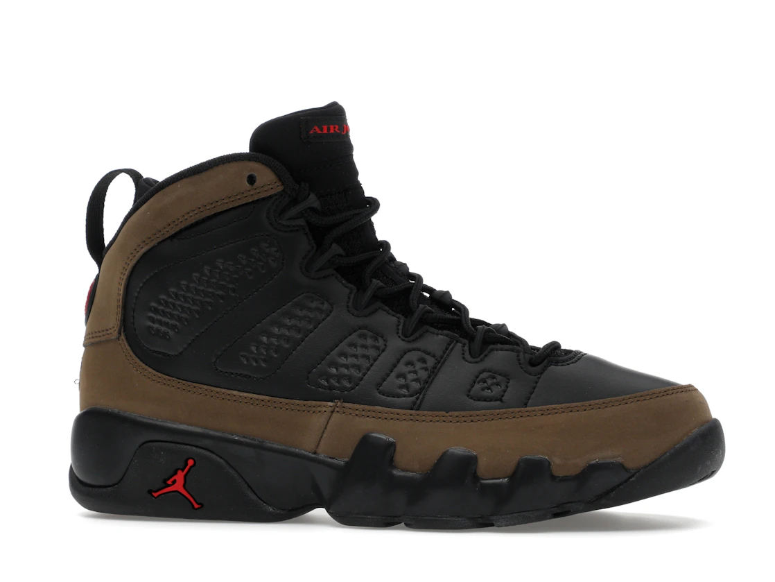 Vue 3 de Jordan 9 Retro Olive (2024) (GS)