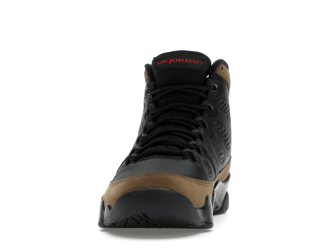Vue 11 de Jordan 9 Retro Olive (2024)