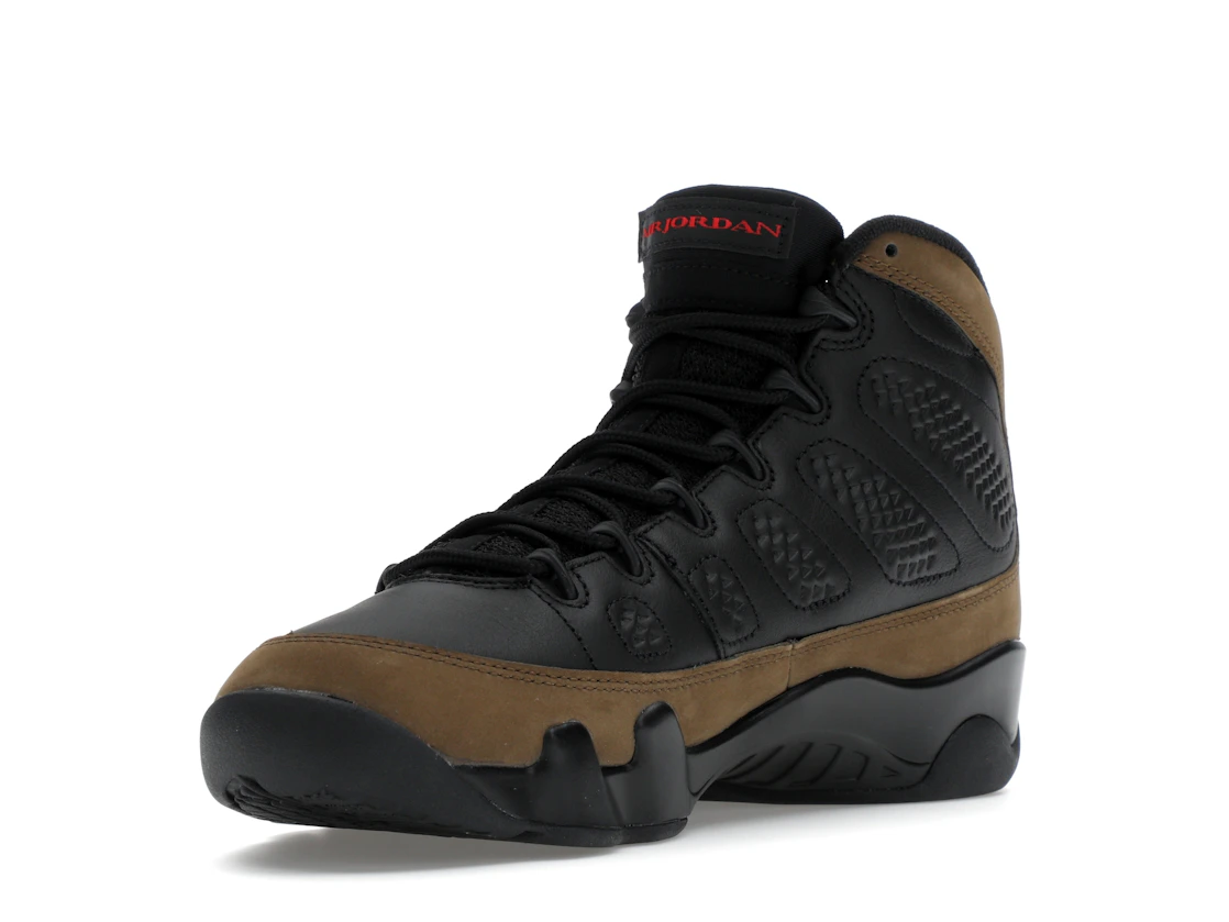 Vue 14 de Jordan 9 Retro Olive (2024)