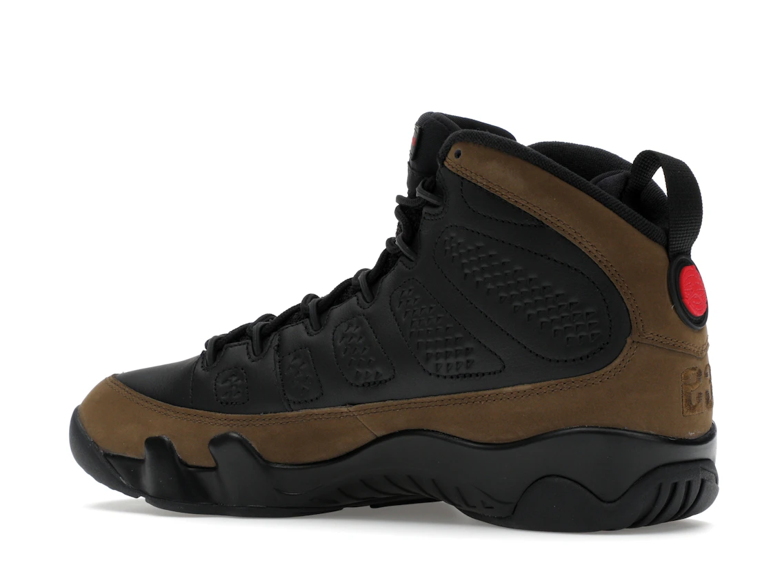 Vue 22 de Jordan 9 Retro Olive (2024)
