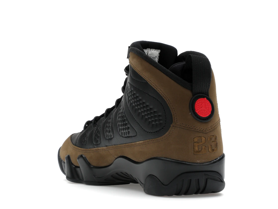 Vue 25 de Jordan 9 Retro Olive (2024)