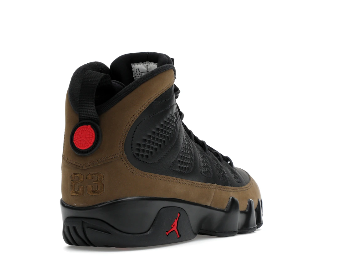 Vue 31 de Jordan 9 Retro Olive (2024)