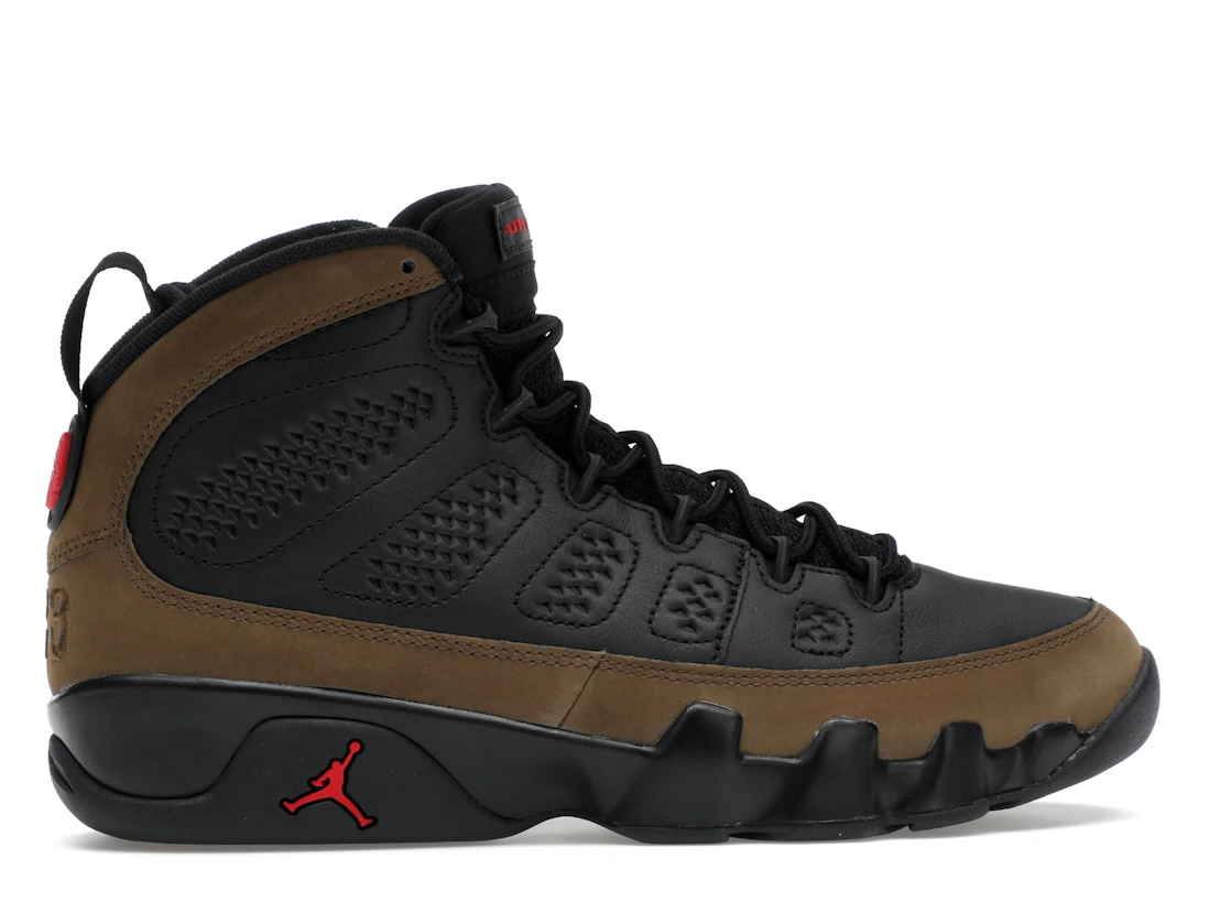 Vue 36 de Jordan 9 Retro Olive (2024)