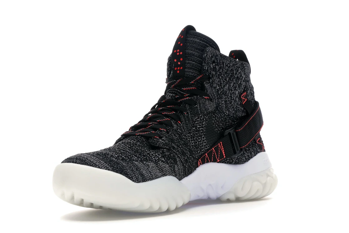 Vue 14 de Jordan Apex React Black Atmosphere Grey Infrared 23