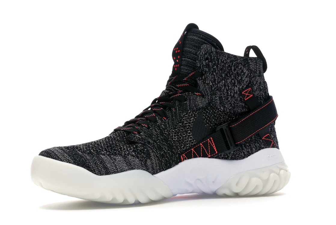 Vue 16 de Jordan Apex React Black Atmosphere Grey Infrared 23