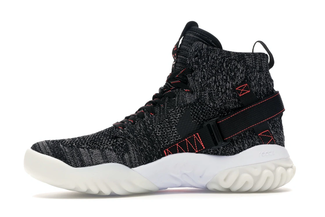Vue 18 de Jordan Apex React Black Atmosphere Grey Infrared 23