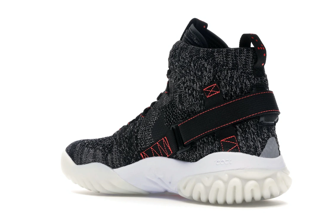 Vue 23 de Jordan Apex React Black Atmosphere Grey Infrared 23