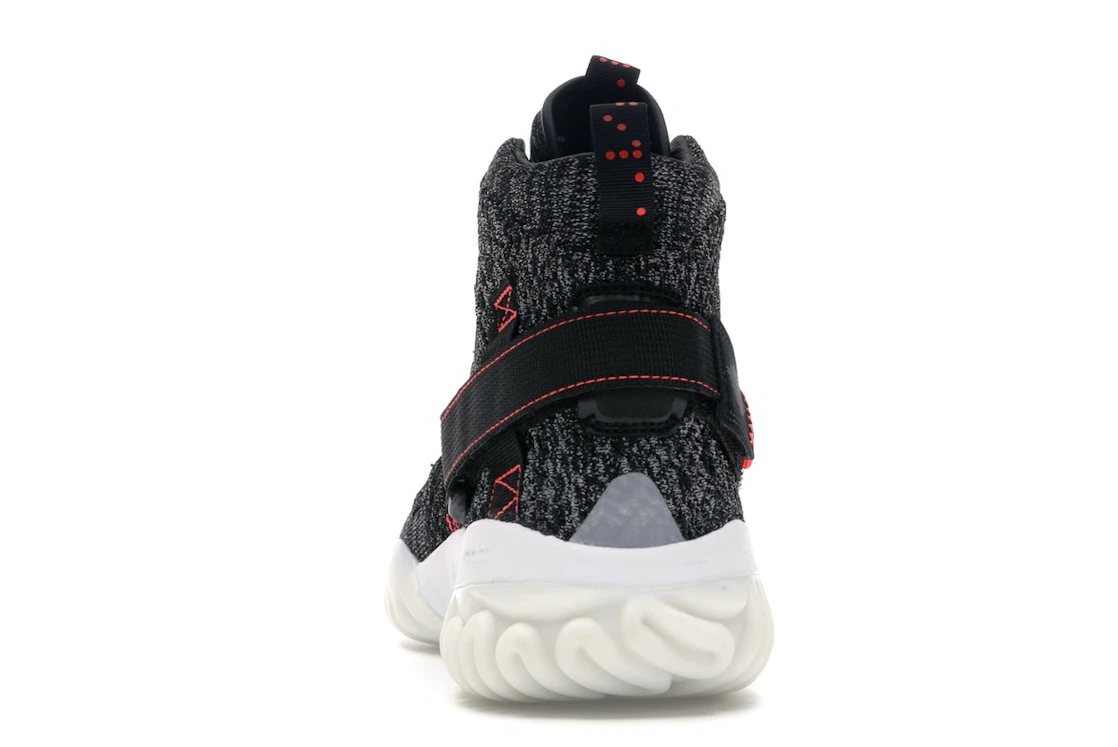 Vue 27 de Jordan Apex React Black Atmosphere Grey Infrared 23