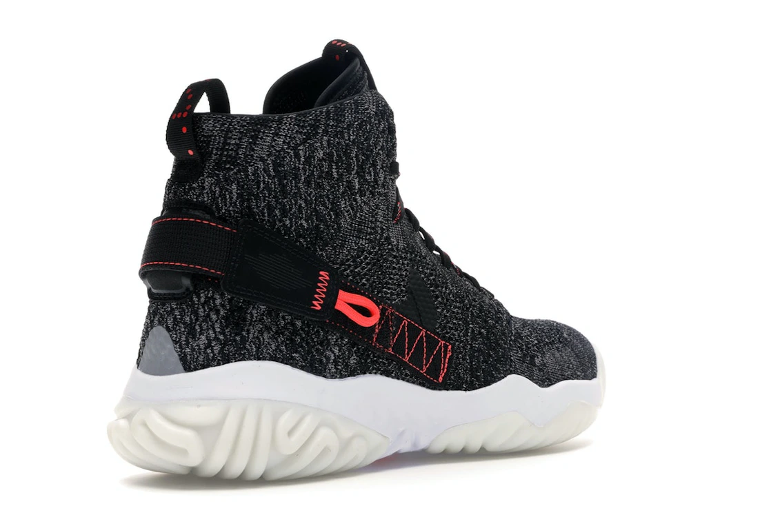 Vue 32 de Jordan Apex React Black Atmosphere Grey Infrared 23